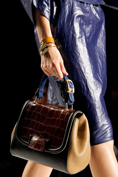 Look 35